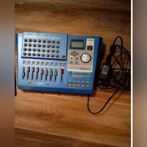 Tascam Digital Multitrack Recorder w/Mic